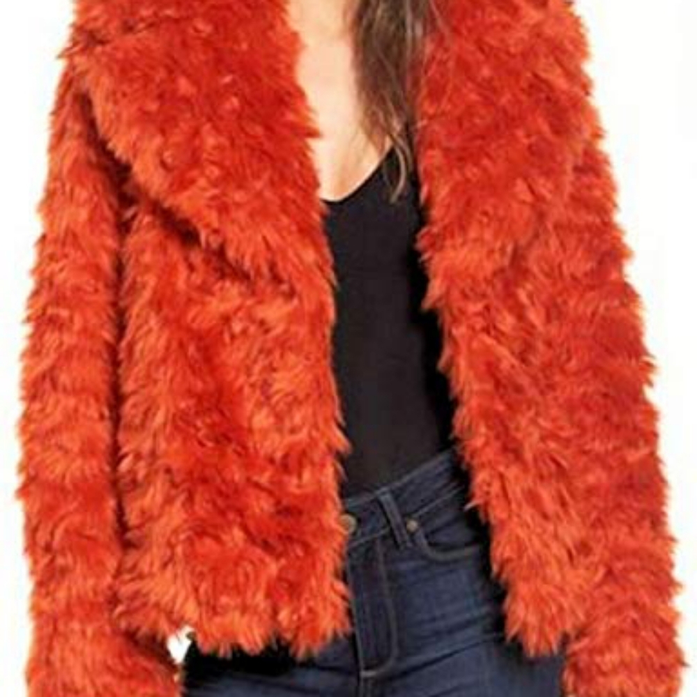 NWT Kendall + Kylie Orange Faux Fur Jacket Coat Fall Jacket UT Longhorns Small